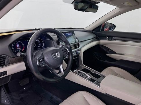 Used 2018 Honda Accord EX-L image 10