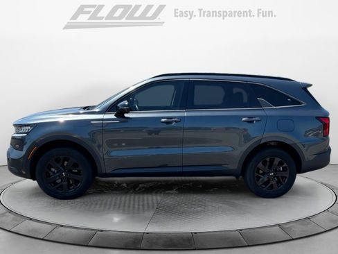 Used 2021 Kia Sorento S AWD/4WD image 5