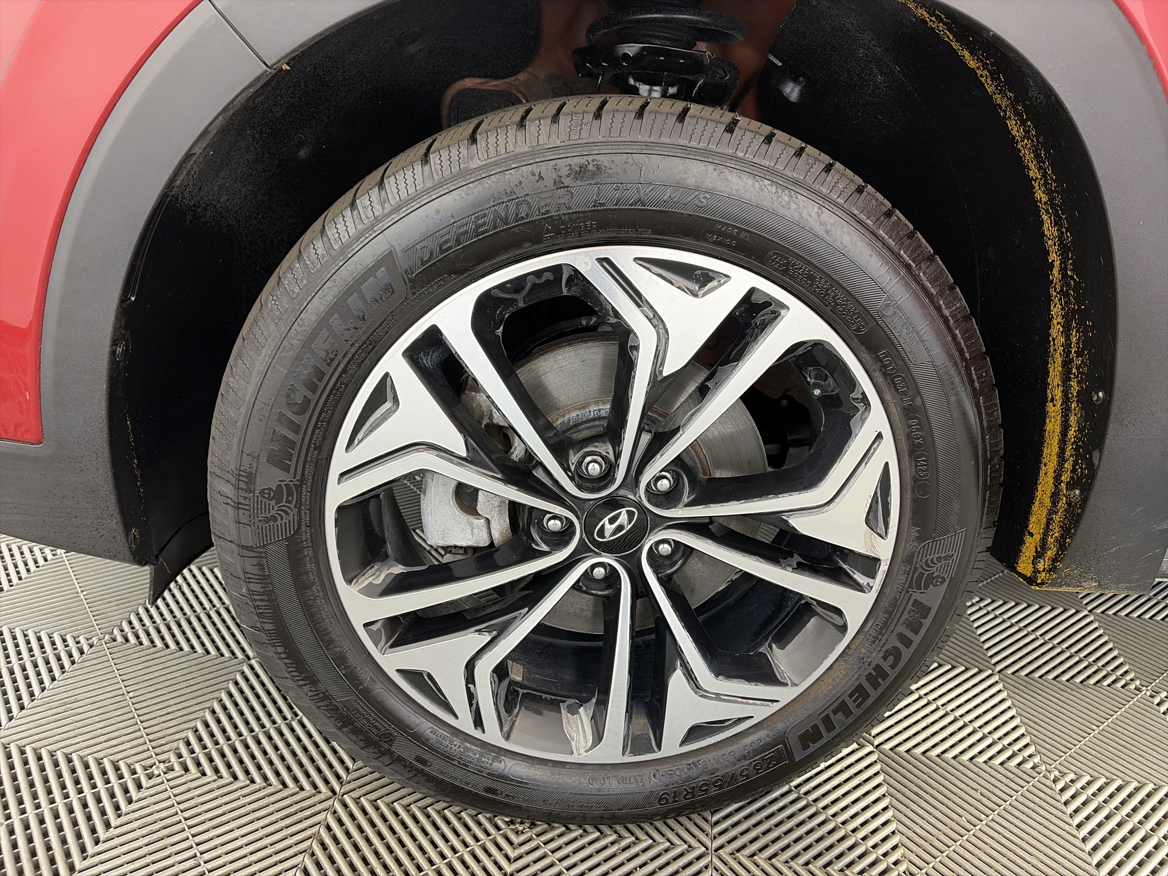 Used 2019 Hyundai Santa Fe FWD image 13
