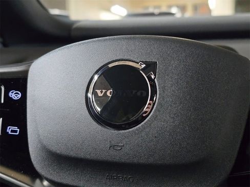 New 2025 Volvo EX30 Plus w/ Protection Package Premier image 30