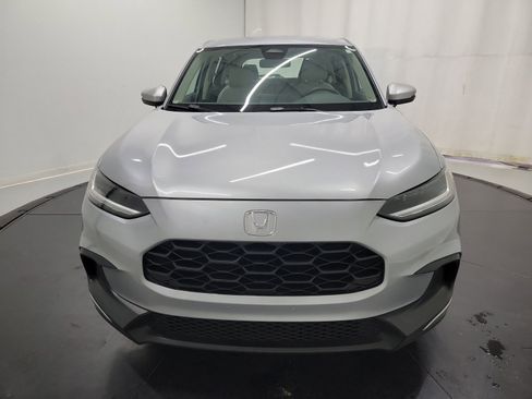 Certified 2023 Honda HR-V LX image 2