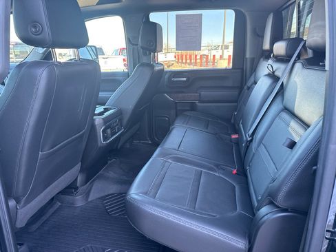 Used 2020 GMC Sierra 3500 Denali w/ Denali Ultimate Package image 15