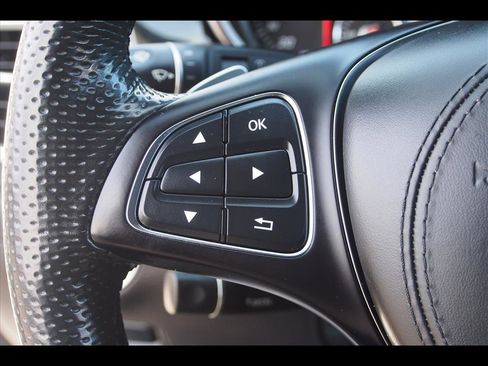 Used 2018 Mercedes-Benz GLS 450 4MATIC image 28