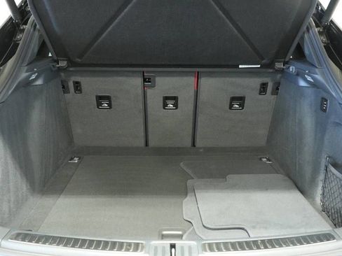 New 2026 Porsche Macan Turbo image 28