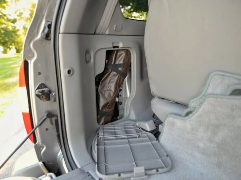 Used 2007 Toyota Land Cruiser AWD/4WD image 68
