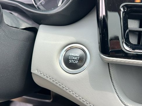 Certified 2021 Toyota Highlander Platinum image 15