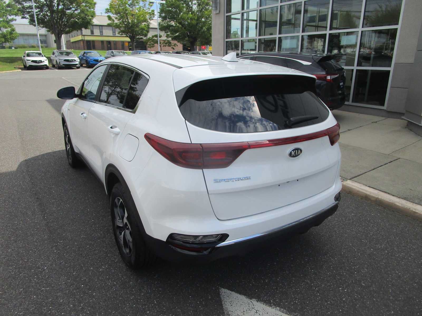 Used 2022 Kia Sportage LX AWD/4WD image 7
