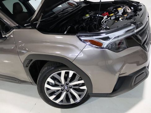 Used 2025 Subaru Forester Touring image 68