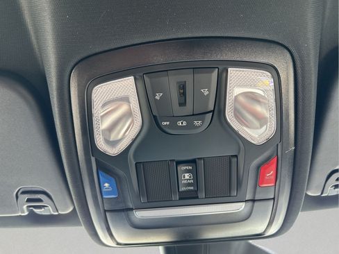 New 2026 RAM 1500 Express RWD image 32