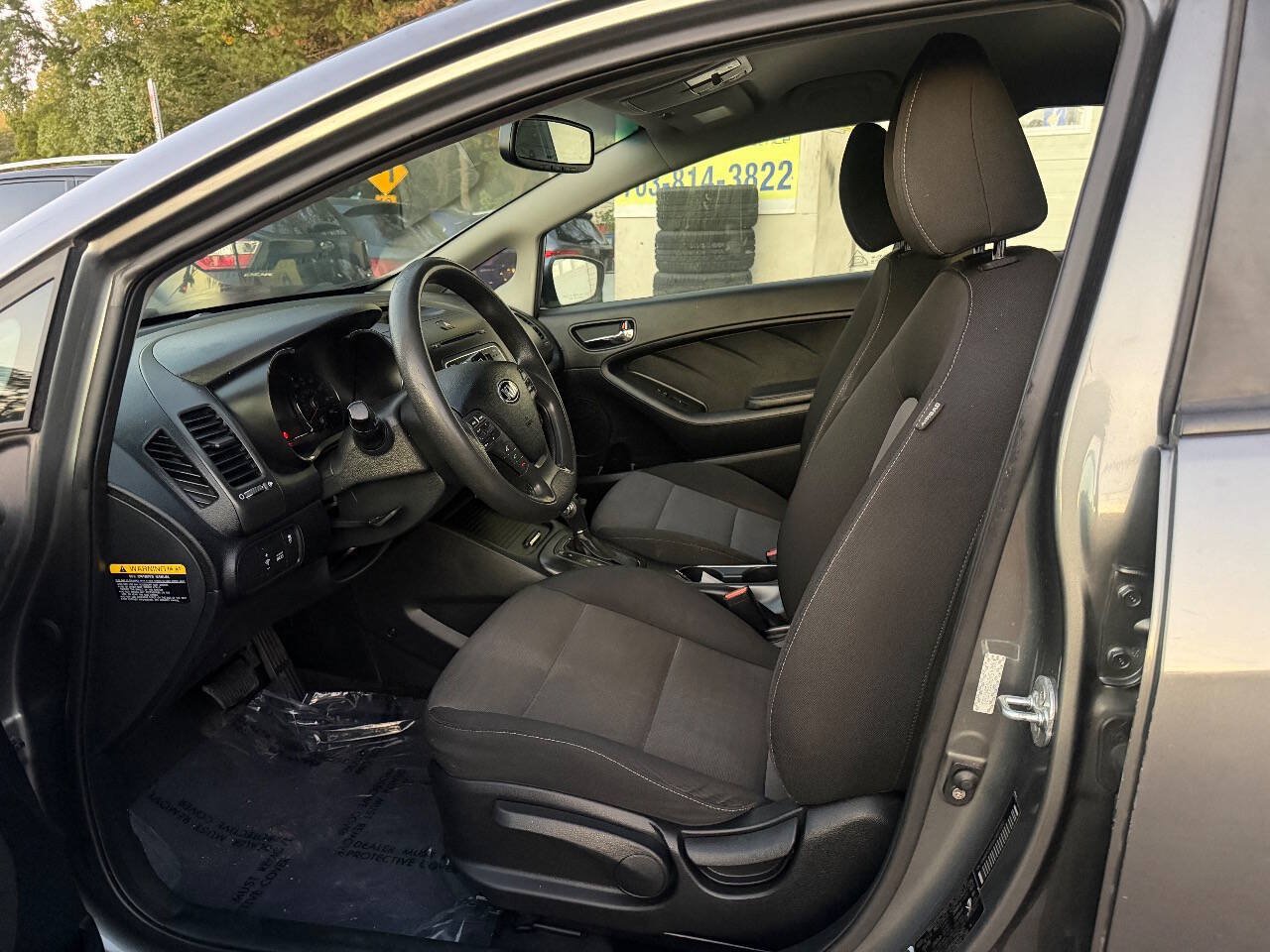 Used 2016 Kia Forte LX FWD image 14