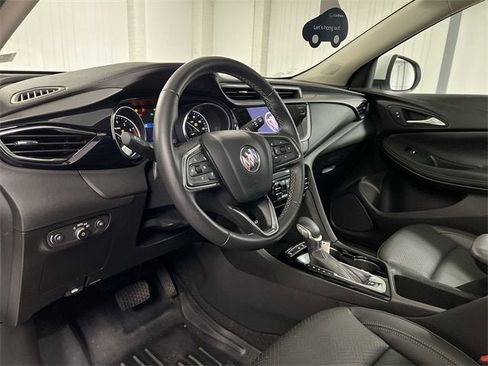 Used 2022 Buick Encore GX Essence w/ Experience Buick Package image 10