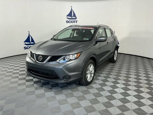 Used 2019 Nissan Rogue Sport SV AWD/4WD image 3