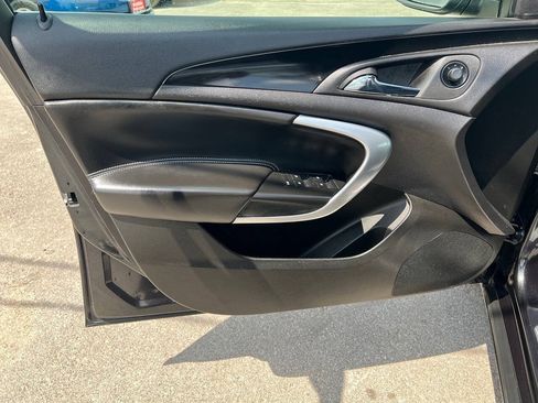 Used 2012 Buick Regal Premium FWD image 13