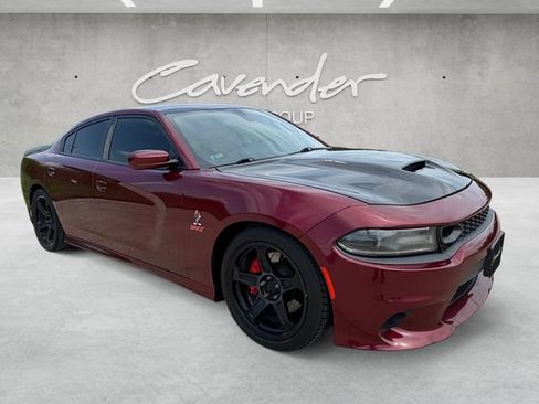 Used 2020 Dodge Charger Scat Pack RWD image 2
