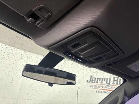 Used 2019 Chevrolet Silverado 1500 Custom Trail Boss w/ Custom Convenience Package image 18