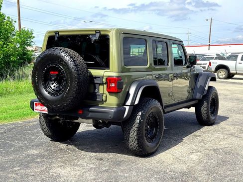 New 2026 Jeep Wrangler Unlimited Rubicon 392 w/ Quick Order Package 27X Moab AWD/4WD image 9