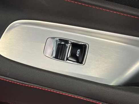 Used 2023 Chevrolet Corvette Stingray Coupe w/ 1LT RWD image 17