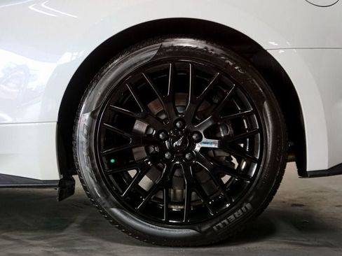 Used 2015 Ford Mustang GT Premium w/ GT Performance Package RWD image 59