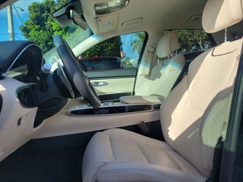 Used 2023 Genesis GV70 2.5T image 18