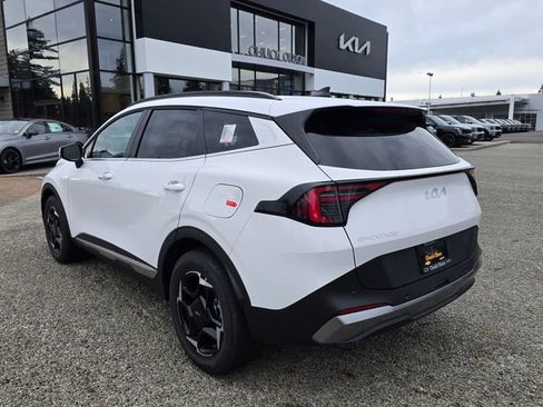 New 2026 Kia Sportage EX w/ EX Panorama Roof Package FWD image 2