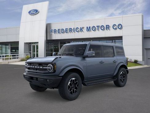 New 2025 Ford Bronco Outer Banks image 1