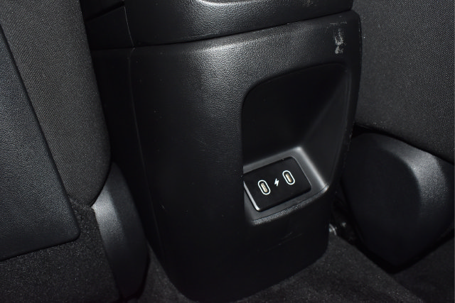 Used 2026 Hyundai Elantra SE FWD image 19