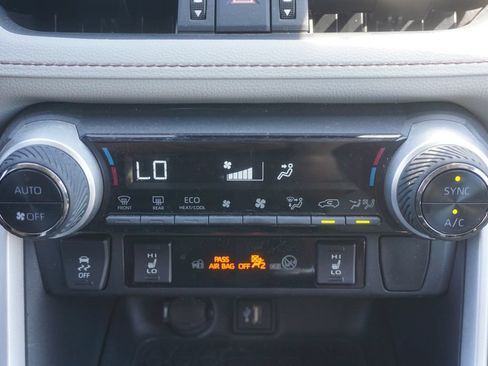 Certified 2024 Toyota RAV4 XLE Premium AWD/4WD image 15