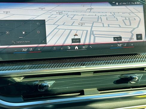 New 2026 BMW X7 M60i image 10