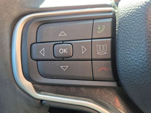 Used 2023 Jeep Wagoneer 2WD w/ Premium Group I image 25