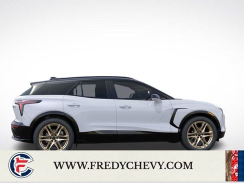 New 2026 Chevrolet Blazer EV RS w/ Super Cruise Package AWD/4WD image 5