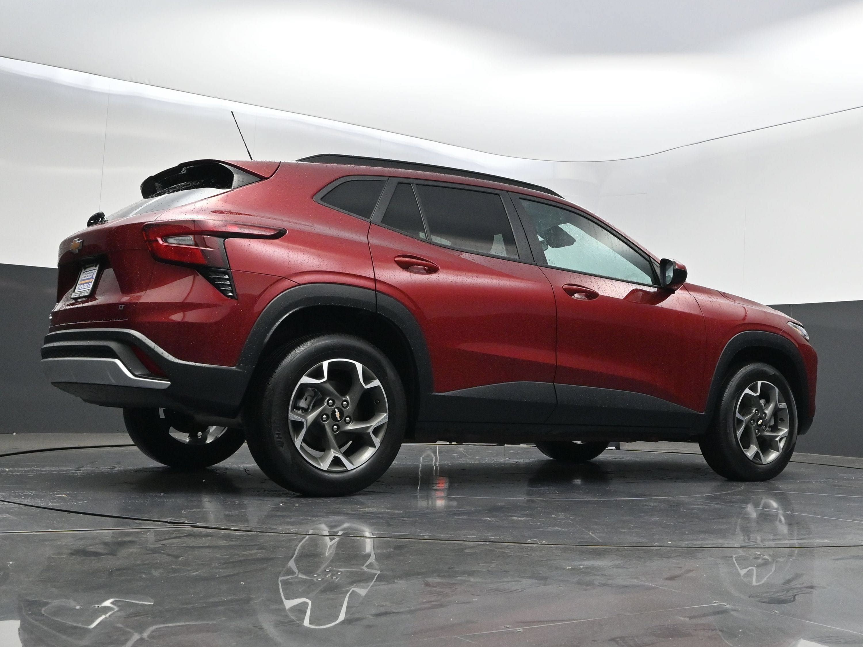Certified 2024 Chevrolet Trax LT FWD image 35