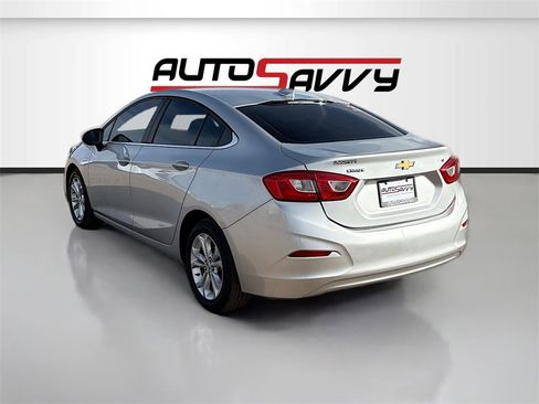 Used 2019 Chevrolet Cruze LT w/ LT Fleet Convenience Package image 5