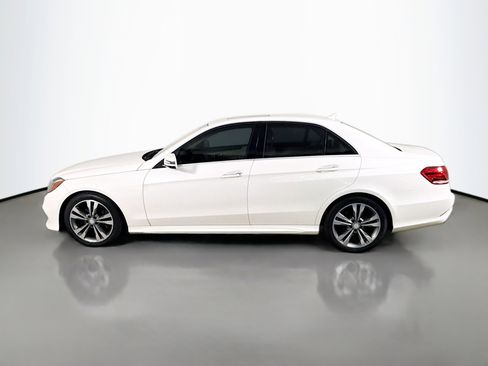 Used 2016 Mercedes-Benz E 350 Sedan w/ Premium Package image 6