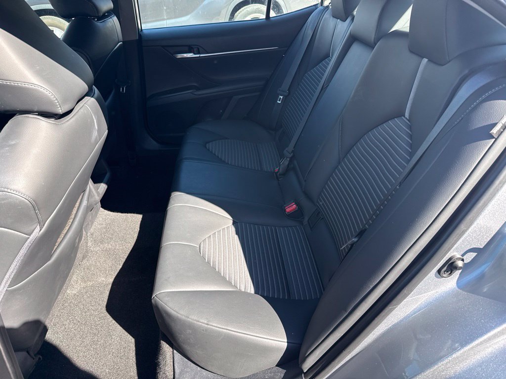 Used 2024 Toyota Camry SE w/ Convenience Package FWD image 11
