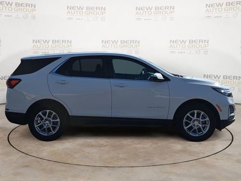 Used 2024 Chevrolet Equinox LT image 6