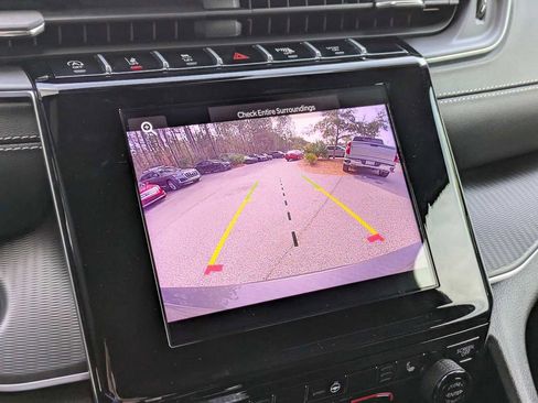 Used 2024 Jeep Grand Cherokee L Altitude image 22