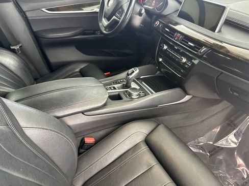 Used 2019 BMW X6 xDrive50i AWD/4WD image 25