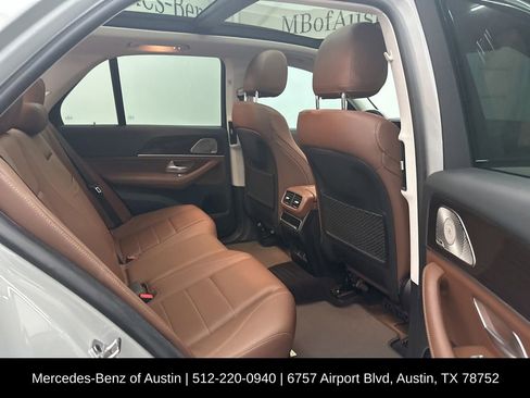 Used 2024 Mercedes-Benz GLE 350 4MATIC image 22