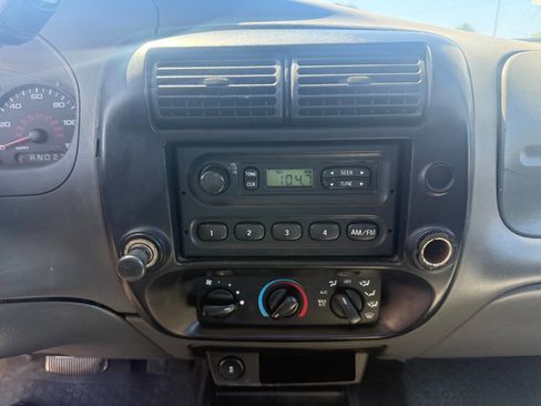 Used 2011 Ford Ranger XL RWD image 15