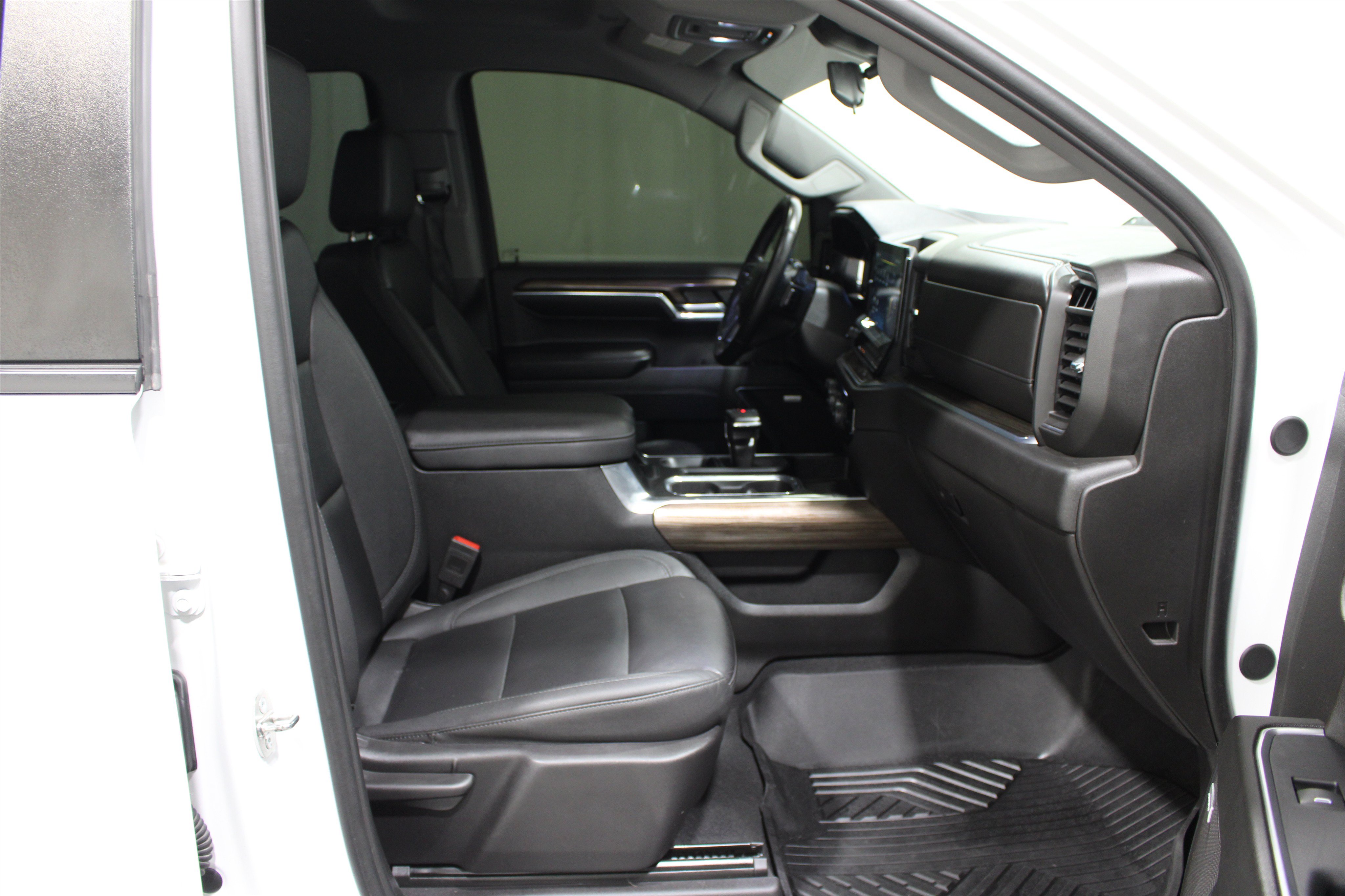 Used 2024 Chevrolet Silverado 1500 RST w/ RST All Star Premium Package AWD/4WD image 23