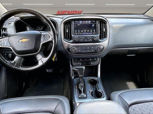 Used 2017 Chevrolet Colorado Z71 AWD/4WD image 8