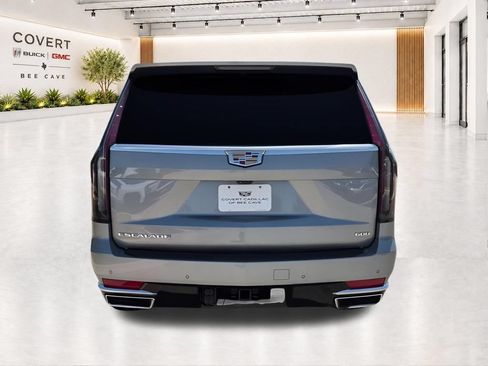 Used 2023 Cadillac Escalade Premium Luxury w/ LPO, Floor Liner Package AWD/4WD image 14
