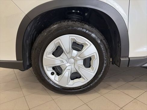 Used 2023 Subaru Forester AWD/4WD image 22