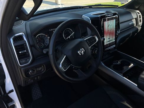Used 2025 RAM 1500 Big Horn AWD/4WD image 18