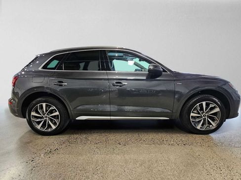 Used 2023 Audi Q5 2.0T Premium Plus AWD/4WD image 2