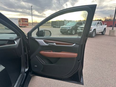 Used 2024 Cadillac XT5 Premium Luxury image 29