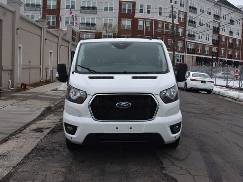 Used 2024 Ford Transit 350 XLT image 3