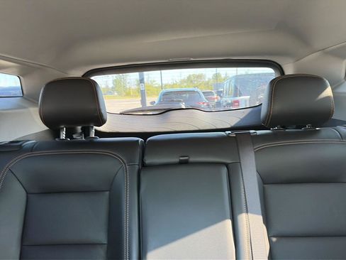 Used 2021 GMC Terrain SLT w/ Elevation Edition AWD/4WD image 13
