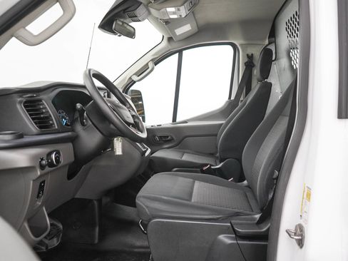 Used 2023 Ford Transit 250 Low Roof AWD w/ Exterior Upgrade Package image 16