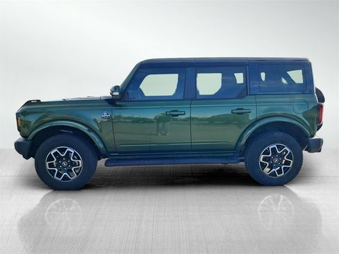 Used 2024 Ford Bronco Outer Banks image 8